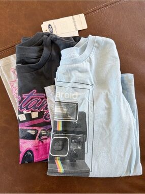 Kohl's Light Blue Graphic Long Sleeve Kids Tee/ Grey Mustang Graphic Long Sleeve